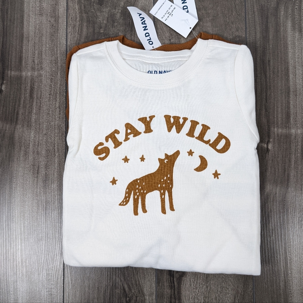 NWT Old Navy Pajama Set 4 pieces Winter Long Sleeve Pants Wolf Stay Wild - Picture 3 of 7